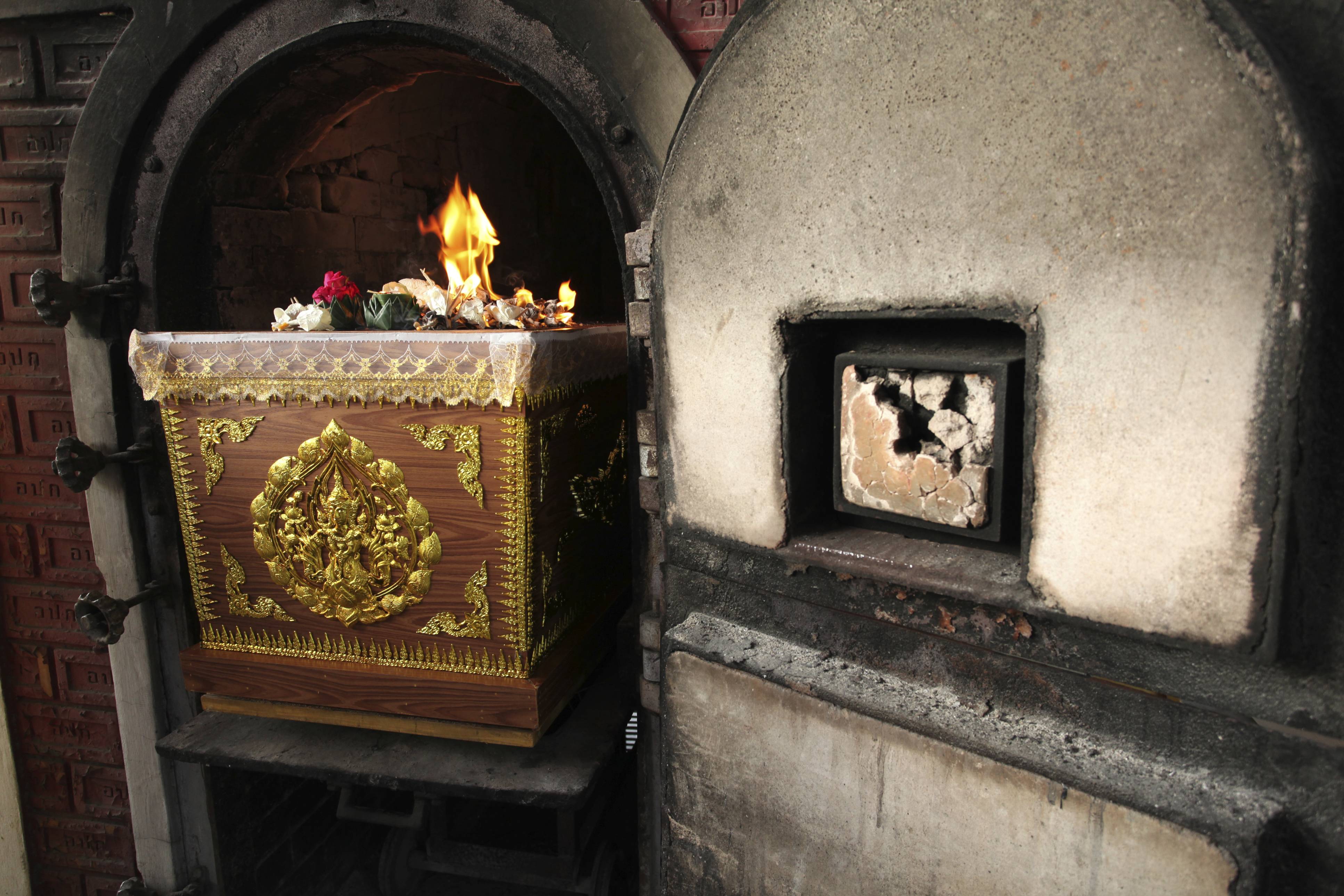 Como é feita a cremação de cadáveres? | Super