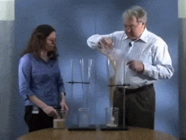 Gif arroz funil transito