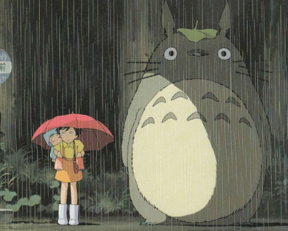 <i>Meu Amigo Totoro</i> (1988) busca ser um filme feliz e emocionante, um filme que permite que o público vá para casa com sentimentos agradáveis e alegres. Em que pais vão relembrar com carinho suas infâncias e as crianças vão começar a explorar matas e árvores para tentar encontrar um Totoro. É assim que o Miyazaki descreveu o projeto de uma das animações mais amadas do estúdio, em que duas garotinhas encontram o mágico bichinho que parece ser uma mistura felpuda de coruja e urso.