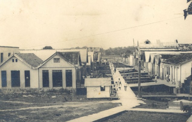 Foto antiga do município de Tarauacá, no noroeste do estado do Acre, fundado em 1907.