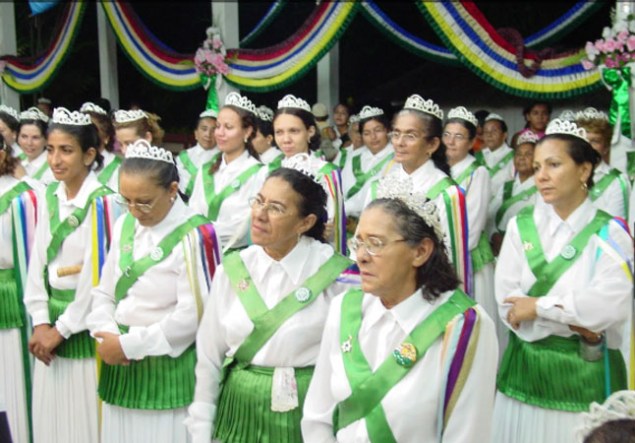 Também em Rio Branco, fica a comunidade religiosa Alto Santo, conhecida por praticar o ritual do Santo Daime, de origem indígena.