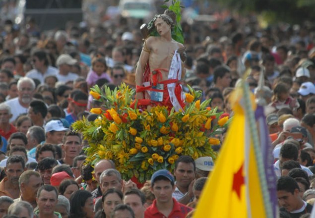 A procissão de São Sebastião, na cidade de Xapuri, é uma das manifestações religiosas mais importantes do Acre. A festa é realizada há 106 anos. A cidade também é conhecida por ter sido o local de nascimento do seringueiro e sindicalista Chico Mendes.