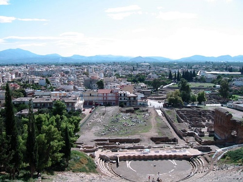 A Grécia também tem duas representantes na lista. Além da capital do país, Argos tem milênios de história. Segundo alguns historiadores, a região é habitada há 7 mil anos. A Grécia também tem duas representantes na lista. Além da capital do país, Argos tem milênios de história. Segundo alguns historiadores, a região é habitada há 7 mil anos.