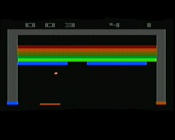 Breakout, lançado em 1976, foi desenvolvido pela própria Atari. Sua inspiração foi o jogo Pong de 1972, também da empresa.