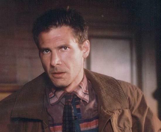 Rick Deckard é o protagonista do livro O Caçador de Androides de Philip K. Dick e do filme Blade Runner, dirigido por Ridley Scott. Seu trabalho fazer investigações com o objetivo de caçar e abater androides. Rick Deckard é o protagonista do livro O Caçador de Androides de Philip K. Dick e do filme Blade Runner, dirigido por Ridley Scott. Seu trabalho fazer investigações com o objetivo de caçar e abater androides.