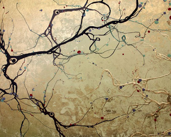 Para fazer as pinturas, ele usa algumas técnicas diferentes, como soprar tinta derramada em um pedaço de papel ou usar seringas com a tinta. Ela segue o caminho em que encontra menor resistência, assim como um neurônio faz, explica.