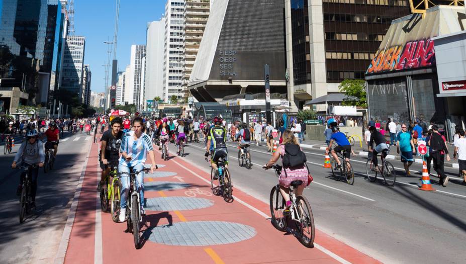 Construir 250 km de ciclovia.