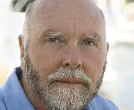 CRAIG VENTER (1946) - Bioquímico americano que sequenciou, pela primeira vez, o genoma humano. Em 2010, o pesquisador anunciou o desenvolvimento de células sintéticas.