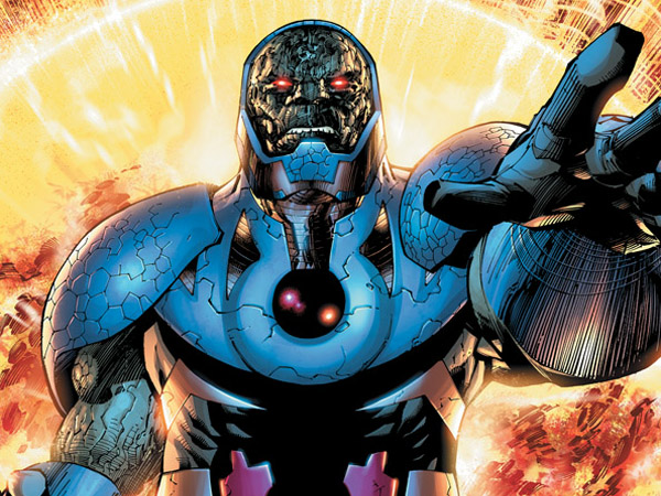 6 - Uxas era um dos Novos Deuses e nasceu no mundo de Apokolips, onde vivem divindades maléficas. Depois que sua mãe matou o amor da sua vida, Uxas matou todas suas emoções e virou Darkseid, o tirano de seu planeta. 6 - Uxas era um dos Novos Deuses e nasceu no mundo de Apokolips, onde vivem divindades maléficas. Depois que sua mãe matou o amor da sua vida, Uxas matou todas suas emoções e virou Darkseid, o tirano de seu planeta.