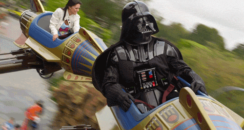 Darth Vader na montanha-russa