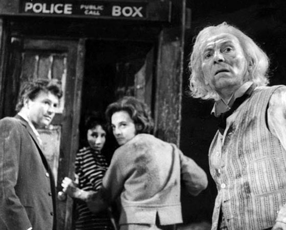 O primeiro episódio de Doctor Who, a série de TV mais nerd de todos os tempos, foi ao ar no dia 23 de novembro de 1963. A série saiu da grade em 1989, mas voltou a ser produzida em 2005. Lá se vão mais de 30 temporadas e quase 800 episódios.