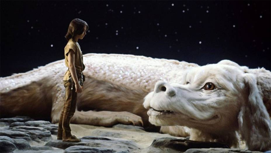 Em <em>A história sem fim </em>(1984), ler um livro é literalmente embarcar em uma aventura. Seres fantásticos como o cachorro-dragão Falcor e o temível "Nada" ficaram para sempre na memória.