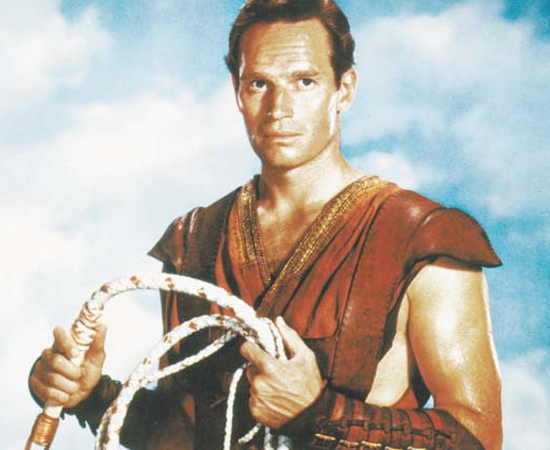 O épico BEN-HUR (1959), dirigido por William Wyler, foi banido da China por fazer apologia ao Cristianismo. As autoridades do país consideraram que o filme poderia incentivar a população a adquirir crenças religiosas.