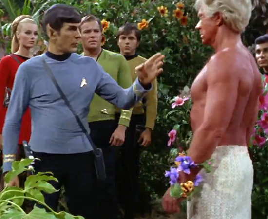 ‘Fascinante.’ - Mr. Spock, sempre fazendo relatórios para a missão da nave Enterprise.