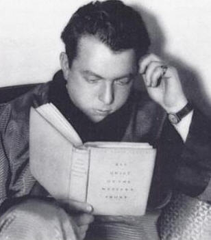 Nome: Lewis Milestone Nome: Lewis Milestone