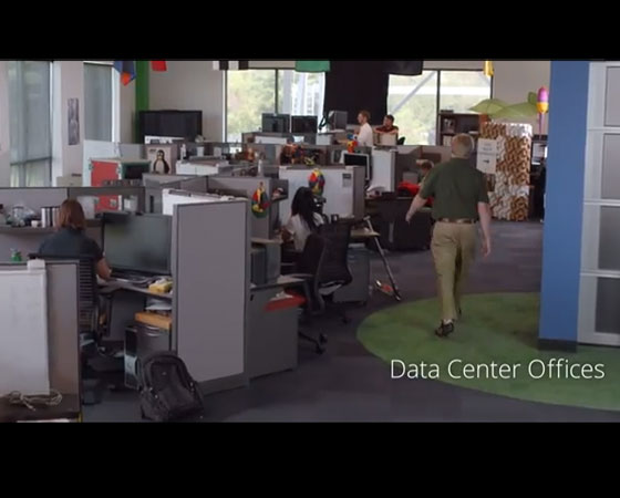 No data center de Lenoir, este é o local onde os funcionários trabalham para manter tudo funcionando 24h por dia.