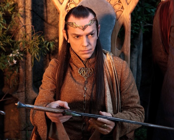 O lugar é controlado por Elrond, um meio-elfo, que também aparece em Senhor dos Anéis.