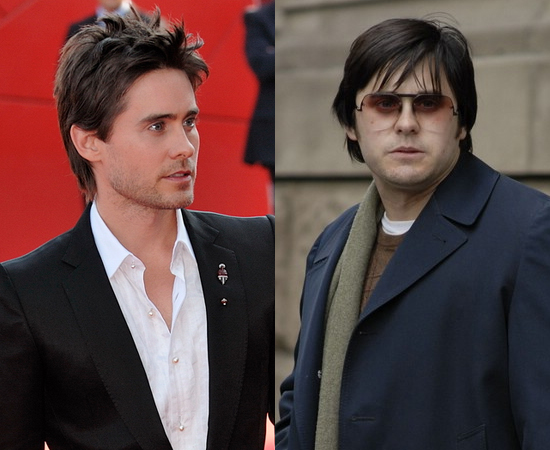 Para interpretar o assassino de John Lennon no filme Chapter 27 (2007), o ator Jared Leto engordou 28 quilos. O esforço foi tanto, que ele precisou usar cadeira de rodas para se locomover. Para interpretar o assassino de John Lennon no filme Chapter 27 (2007), o ator Jared Leto engordou 28 quilos. O esforço foi tanto, que ele precisou usar cadeira de rodas para se locomover.