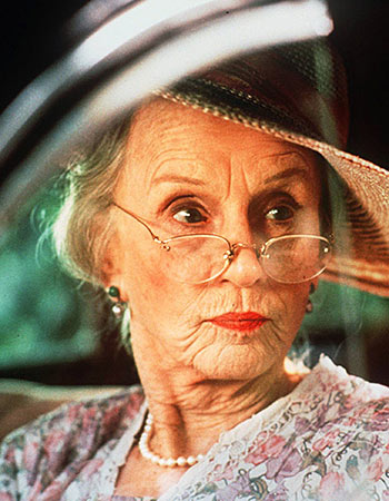 MELHOR ATRIZ - Entre as mulheres que levaram a estatueta de Melhor Atriz, Jessica Tandy é a mais velha. A atriz tinha 80 anos quando foi indicada pelo seu papel em Conduzindo Miss Daisy (1989).