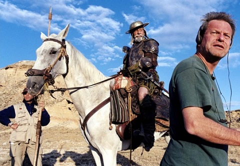 O <i>Homem que matou Dom Quixote</i> poderia ser chamado de filme mais azarado do mundo. Condições climáticas destruíram o equipamento, atores adoeceram e vários outros problemas fizeram com que a produção se arrastasse por mais de uma década. O filme não saiu, mas o filme sobre o filme já ficou pronto: é <i>Lost in La Mancha</i>, um documentário lançado em 2002.