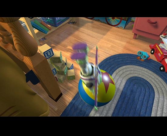 Outro elemento que se repete nos filmes da Pixar é a famosa Luxo Ball. Neste exemplo do filme Toy Story (1995), a bola aparece em uma das cenas de Buzz Lightyear.