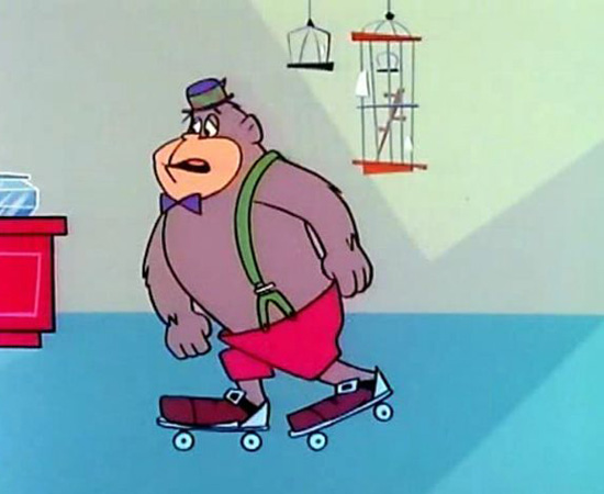 Maguila, o Gorila (1964), é uma série animada sobre um macaco que mora em uma loja de animais.