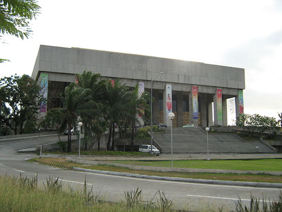 Manila Film Center, Filipinas