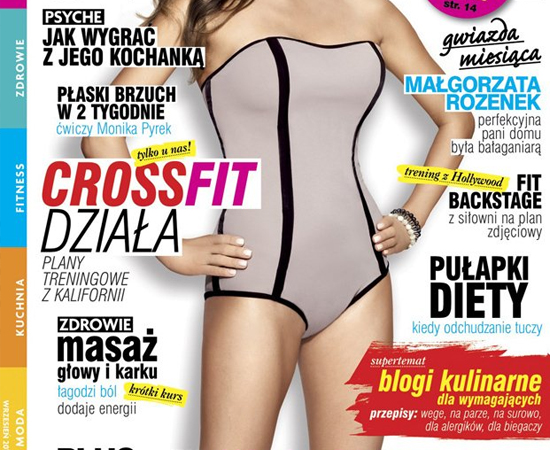 Graças aos descuidos do editor, parece que esta modelo está usando uma luva de pele humana. Bizarro! Graças aos descuidos do editor, parece que esta modelo está usando uma luva de pele humana. Bizarro!