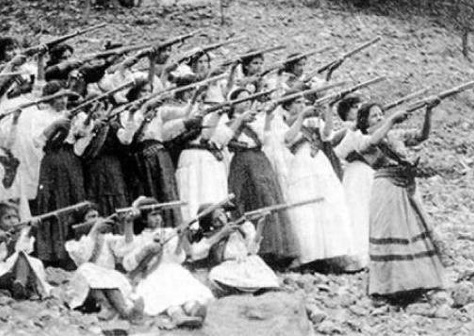 Uma comandante do movimento Zapatista. Essa foi Margarita Neri, uma mulher que participou da Revolução Mexicana, no começo do século 20. Uma comandante do movimento Zapatista. Essa foi Margarita Neri, uma mulher que participou da Revolução Mexicana, no começo do século 20.