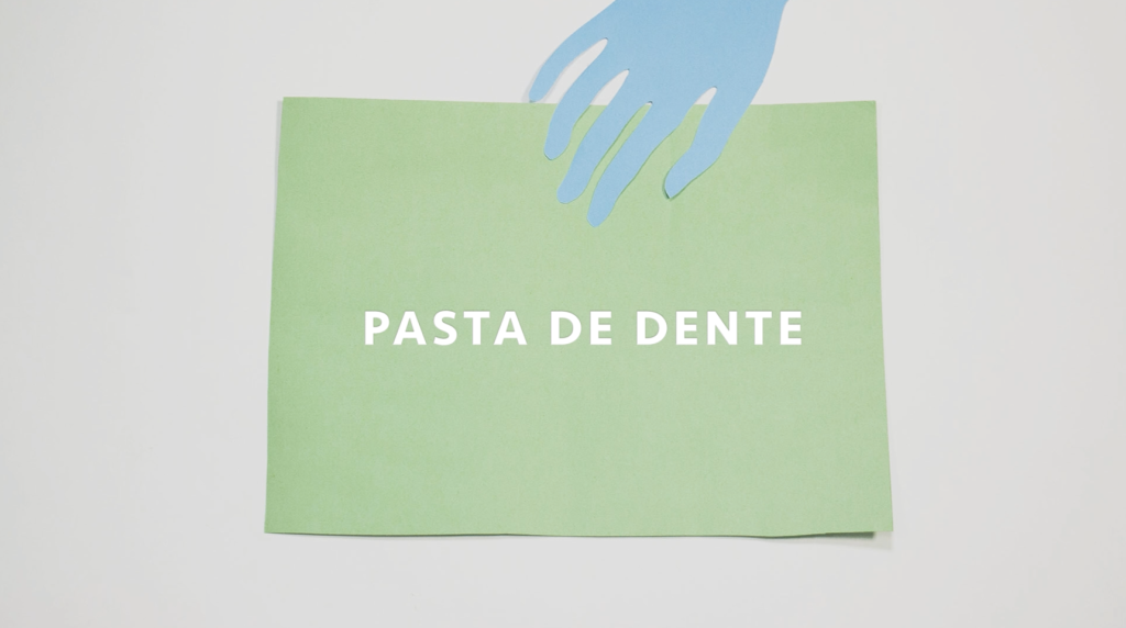 Aprenda a fazer pasta de dente com ingredientes naturais