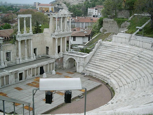 Plovdiv, na Bulgária, também merece um lugar na lista de cidades mais antigas do planeta. São 6 mil anos de história, muito mais do que cidades como Roma e Atenas. Plovdiv, na Bulgária, também merece um lugar na lista de cidades mais antigas do planeta. São 6 mil anos de história, muito mais do que cidades como Roma e Atenas.