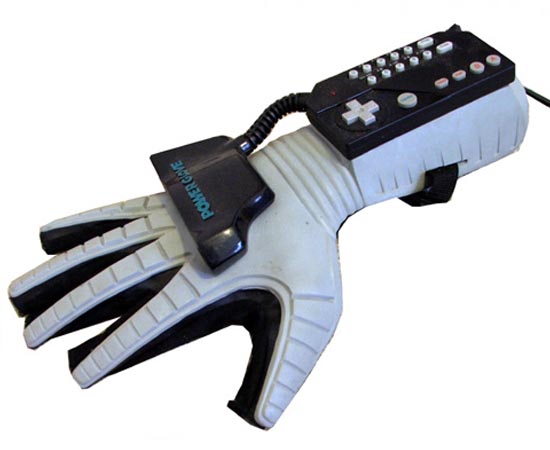 Power Glove (Nintendo) - 1989