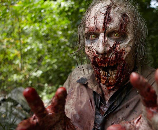 PRÊMIOS - A série de TV The Walking Dead ganhou o Emmy de Melhor Maquiagem em 2011.