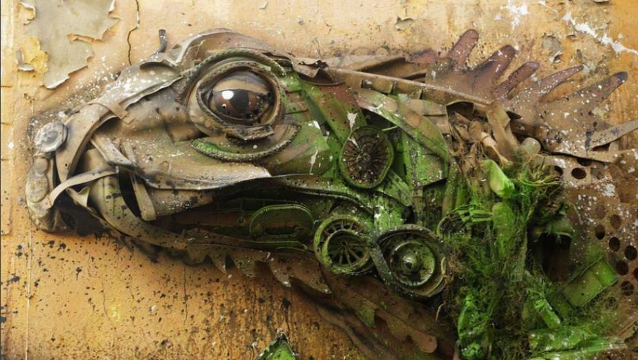 Outros dos materiais "favoritos" de Bordalo incluem latas de lixo queimadas, pneus de carro e rodas de bicileta deixadas para trás em caçambas.