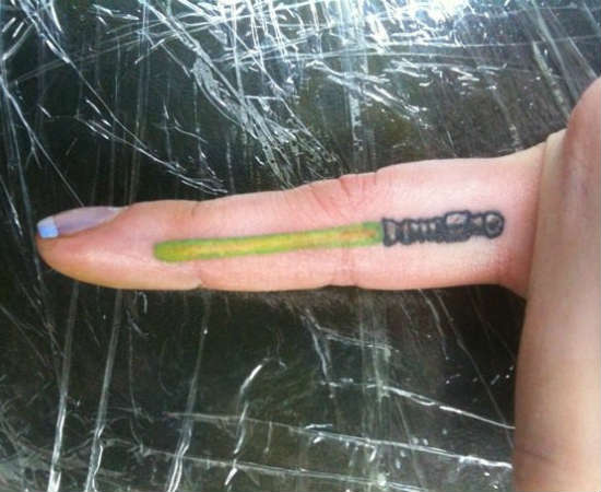 Será que um sabre de luz deste tamanho faz algum estrago? Será que um sabre de luz deste tamanho faz algum estrago?