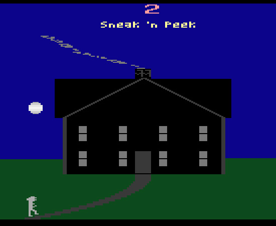 SNEAKN PEEK (1982) - É um jogo que simula a conhecida brincadeira de esconde-esconde. O game é multiplayer, e cada jogador deve esperar seu respectivo turno para adivinhar onde o colega se escondeu. O cenário é um casarão.