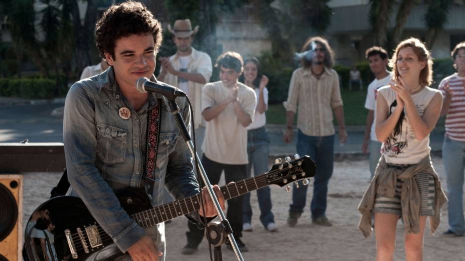 Somos tão jovens (2013)<br />