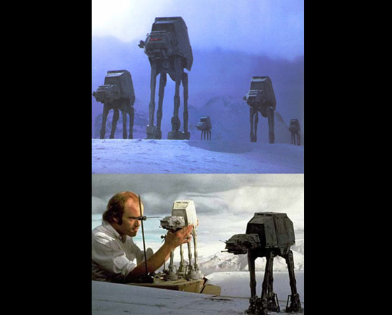 Star Wars: Episódio V - O Império Contra-Ataca (1980) - Aqui você vê o segredo por trás dos veículos AT-AT walker da saga.