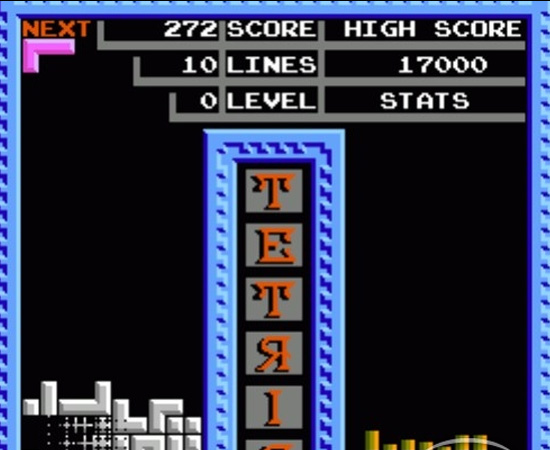 TETRIS (1989) - Após uma série de disputas judiciais, este famoso jogo soviético foi lançado para NES. O objetivo é encaixar as peças na tela, de forma a formar linhas horizontais e acumular pontos.