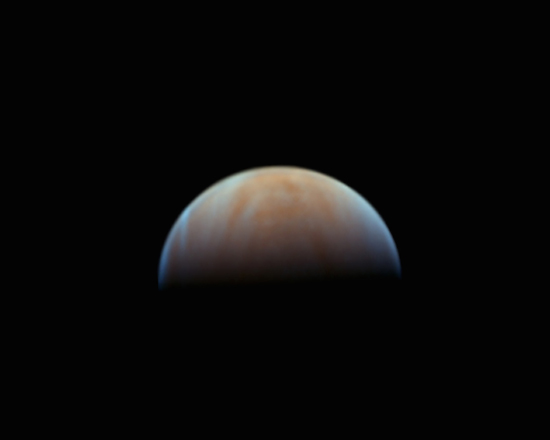 No Observatório OTUS, o equipamento utilizado é um telescópio tipo Newtoniano de 406mm de abertura. Quanto maior a abertura do instrumento, mais luz ele consegue captar e maior é a resolução para os detalhes finos nos planetas. No Observatório OTUS, o equipamento utilizado é um telescópio tipo Newtoniano de 406mm de abertura. Quanto maior a abertura do instrumento, mais luz ele consegue captar e maior é a resolução para os detalhes finos nos planetas.