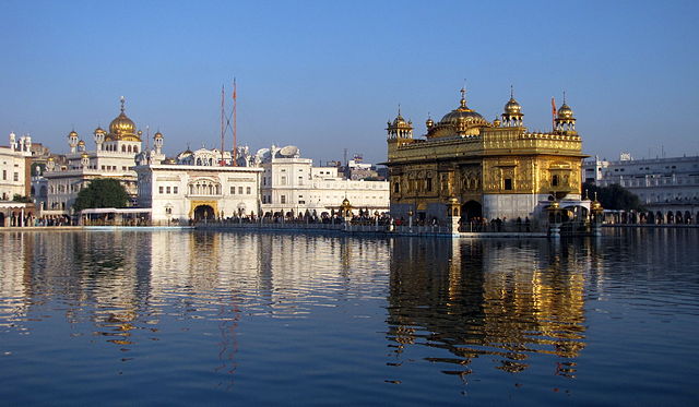 640px-akal_takht_and_harmandir_sahib_amritsar_punjab_india