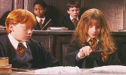 O que significam, em latim, os feitiços de Harry Potter