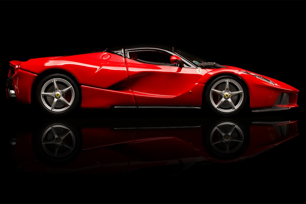 laferrari_site_low-copy