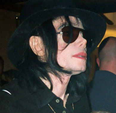 michael_jackson_in_vegas_cropped-2