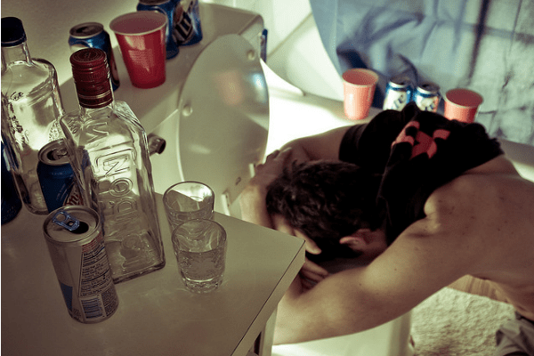 Ressaca deixa você burro