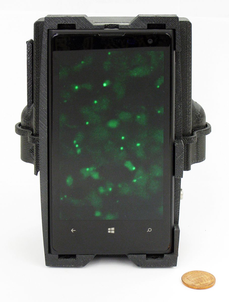 Equipamento-leitor-de-DNA-celular