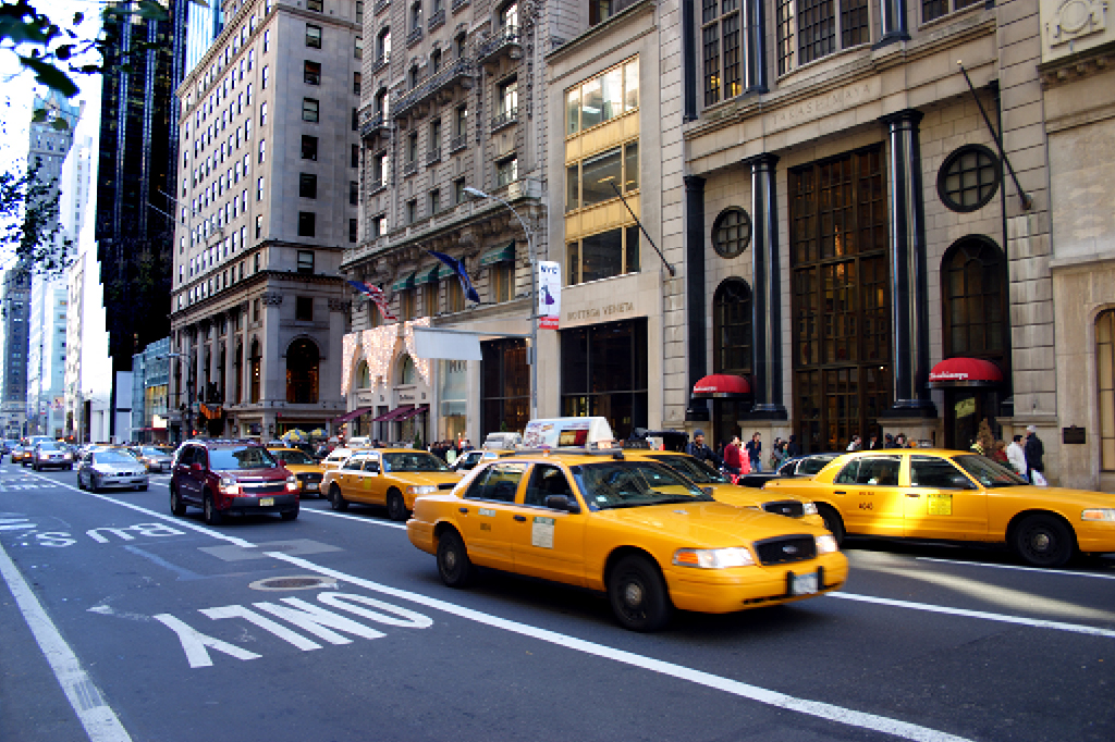 Uber e cia vão aniquilar os táxis, diz estudo do MIT