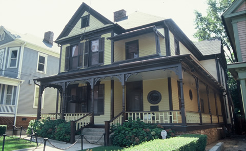 3-Luther -NPS Photo