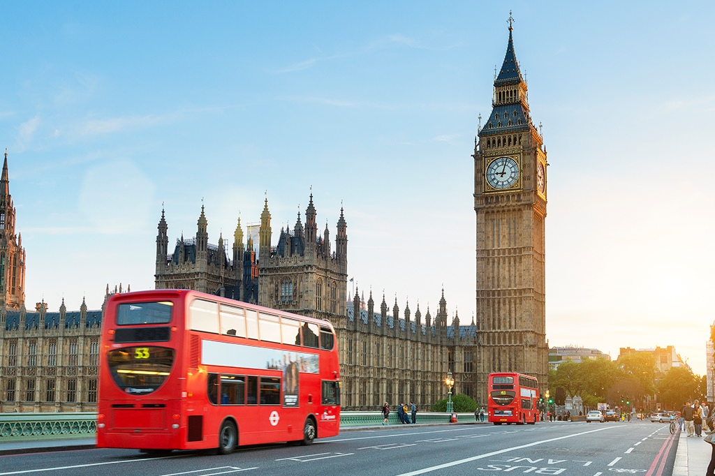 Assim como você, ônibus londrinos estão sendo movidos a café