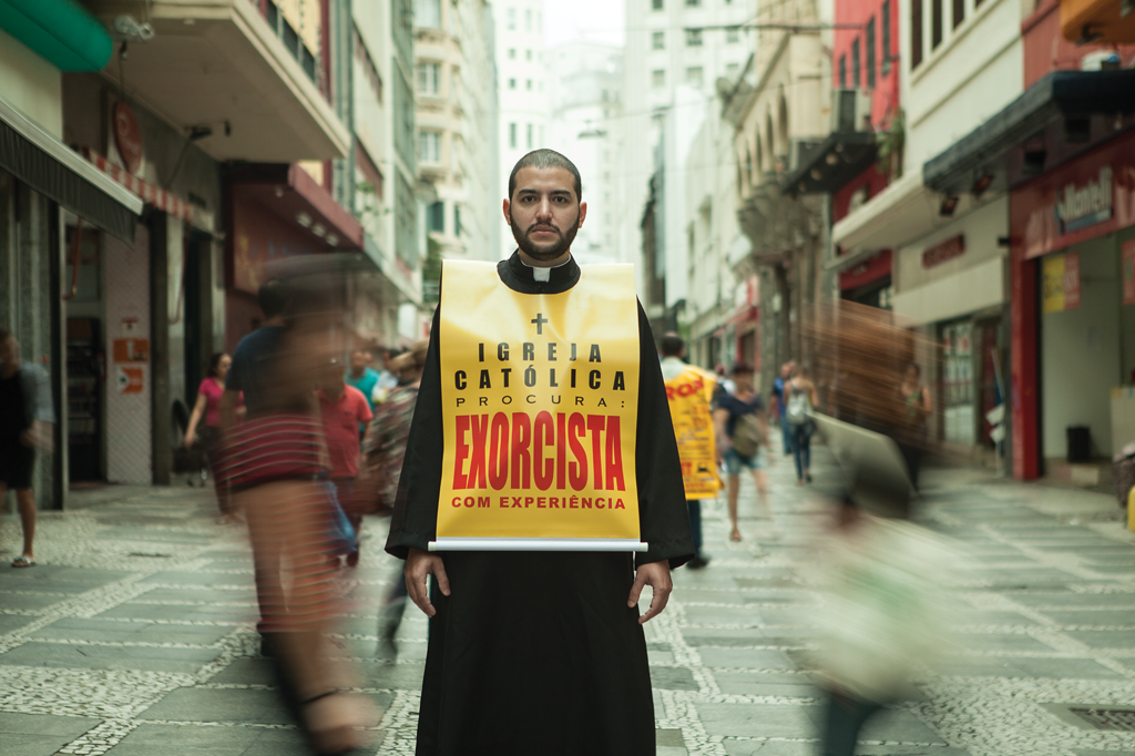 Ensinamentos Católicos - “O maior truque já realizado pelo diabo